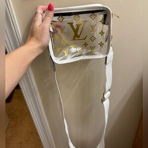 Clear white bag perfect for game days